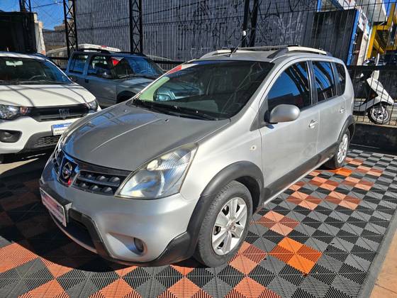 NISSAN LIVINA 1.8 SL X-GEAR 16V FLEX 4P AUTOMÁTICO